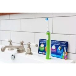 Oral B Oral-B D305.513K Junior 6+ Green Electric Toothbrush -Quality Personal Care Products Store 17155